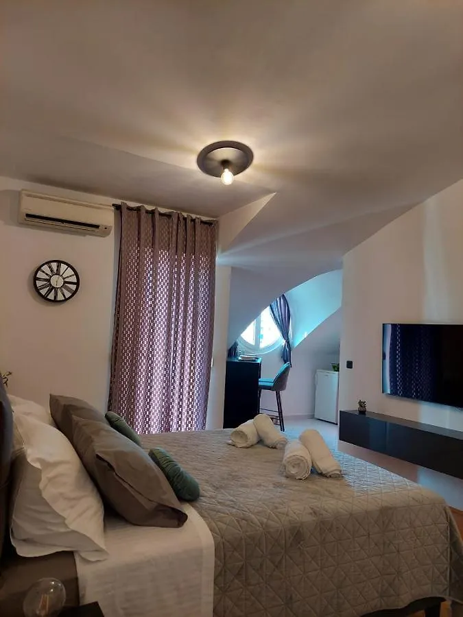 Studio Apartman Kiara Zadar